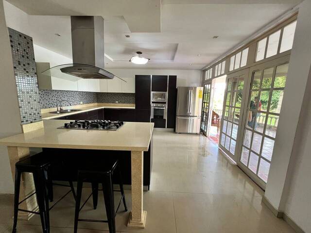 Venta en Autopista Valencia Campo de Carabobo - Tocuyito