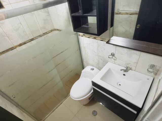 Apartamento para Alquiler en  Naguanagua - 5