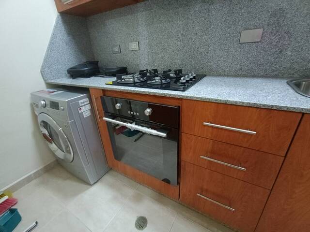 Apartamento para Alquiler en  Naguanagua - 4