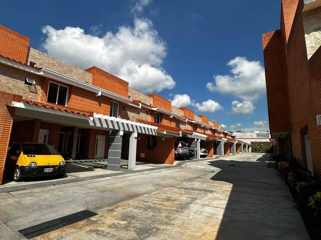 Townhouse para Venta en Valencia - 2