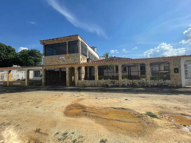 Venta en Los Molinos - Tocuyito
