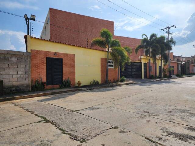 Townhouse para Venta en Naguanagua - 4