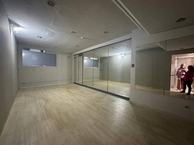 Local / Casa Comercial para Venta en Valencia - 2