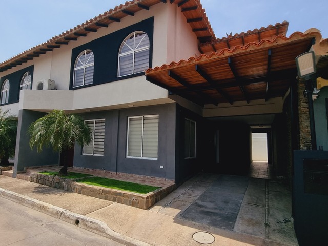 Townhouse para Venta en San Diego - 2