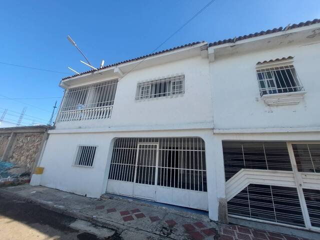#24096 - Casa para Venta en Valencia - G