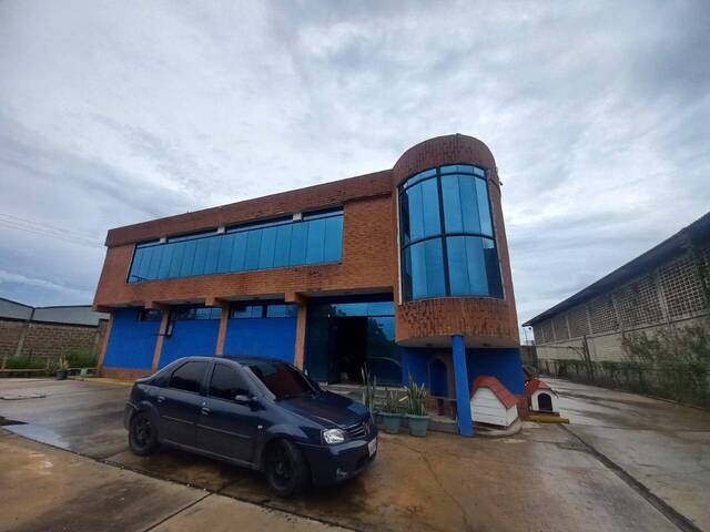 #265494 - Galpón para Venta en Los Guayos - G - 2