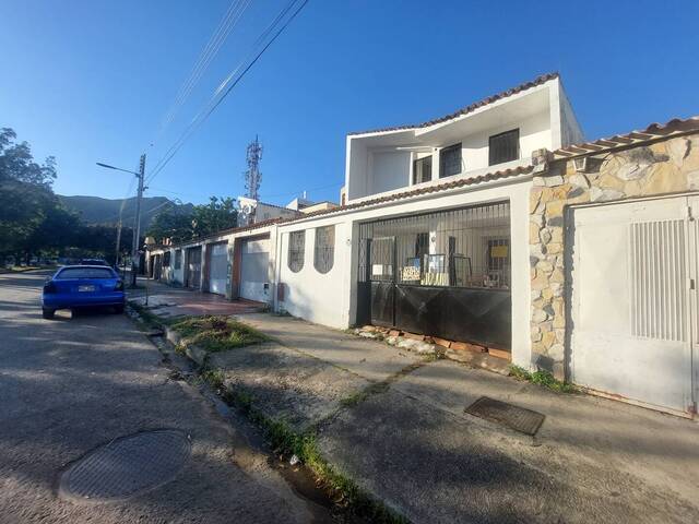 #24193 - Local / Casa Comercial para Venta en San Diego - G