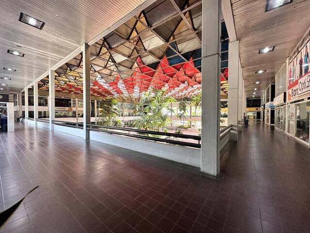 Local / Casa Comercial para Alquiler en Valencia - 2