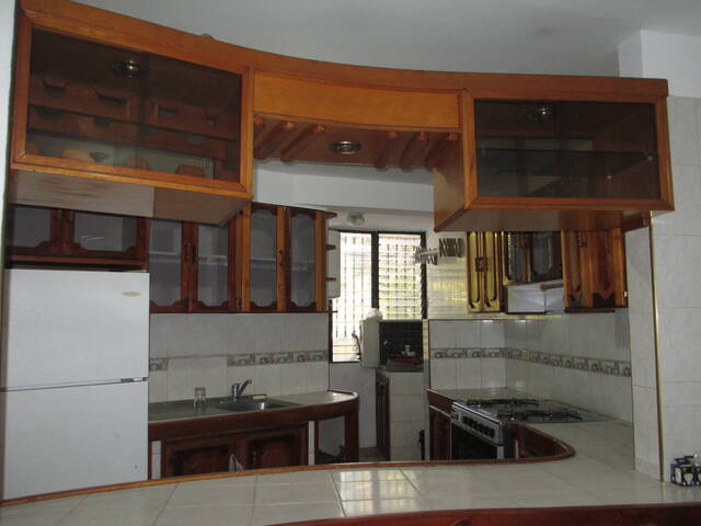 Apartamento para Alquiler en  Naguanagua - 5