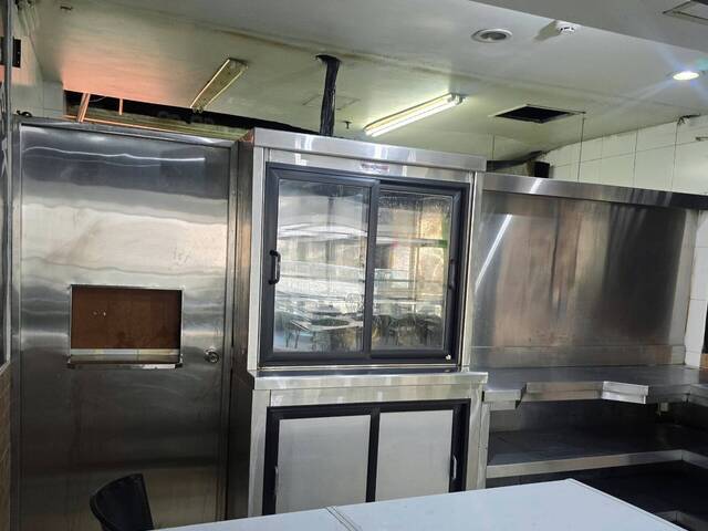 Local / Casa Comercial para Alquiler en  Naguanagua - 4