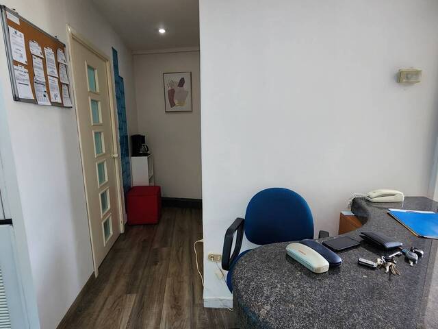 Consultorio para Venta en Valencia - 4