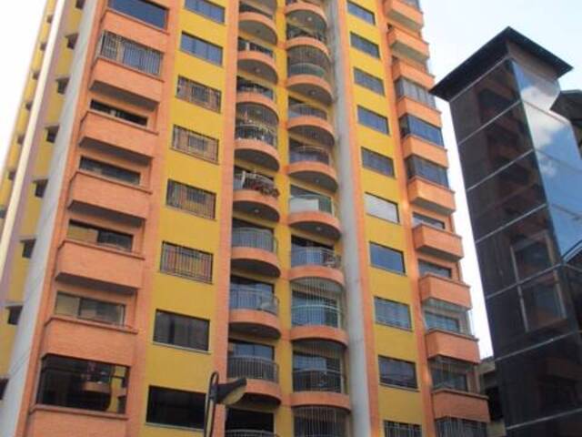 #24711 - Apartamento para Venta en  Naguanagua - G - 2