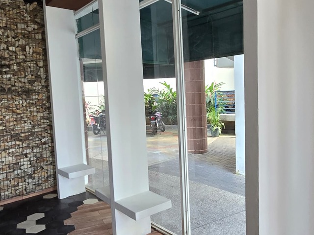 Local / Casa Comercial para Alquiler en Valencia - 5