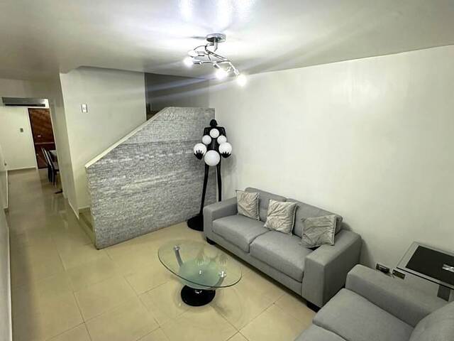 #272455 - Townhouse para Venta en San Diego - G - 2