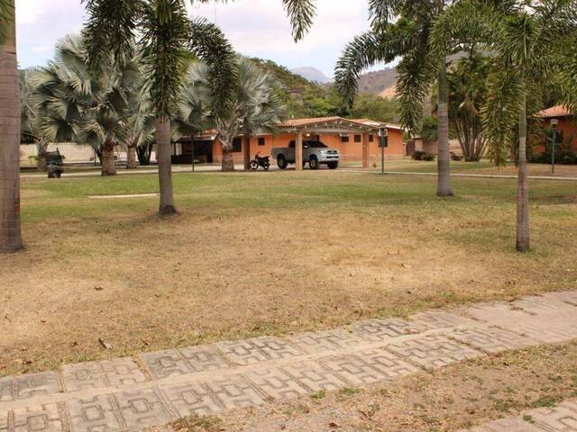 #281824 - Casa para Venta en Guacara - G