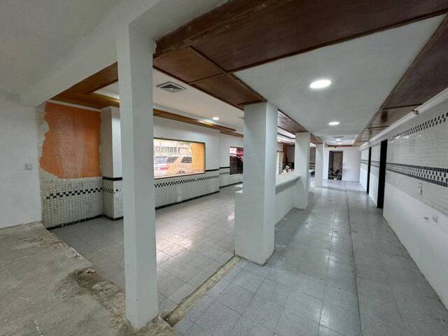 Local / Casa Comercial para Alquiler en Valencia - 4