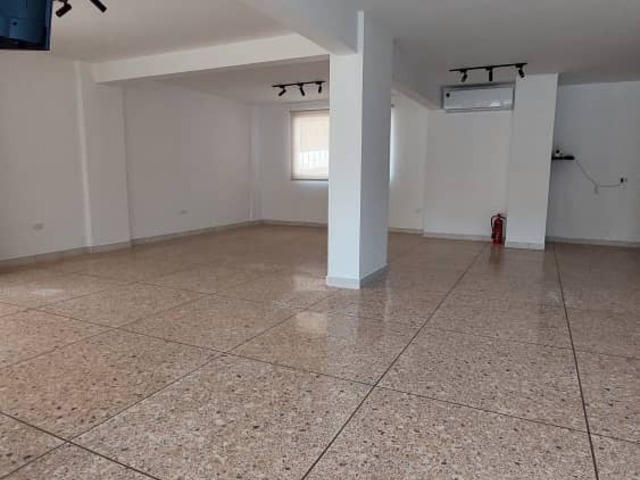 Local / Casa Comercial para Venta en Valencia - 4