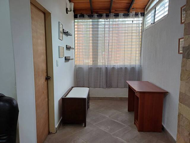 Apartamento para Alquiler en  Naguanagua - 4