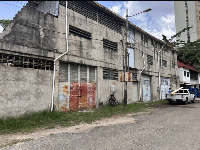  en  - 
