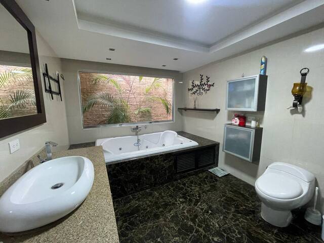 #281400 - Townhouse para Venta en  Naguanagua - G - 2