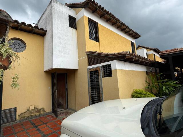#282350 - Townhouse para Venta en  Naguanagua - G - 2