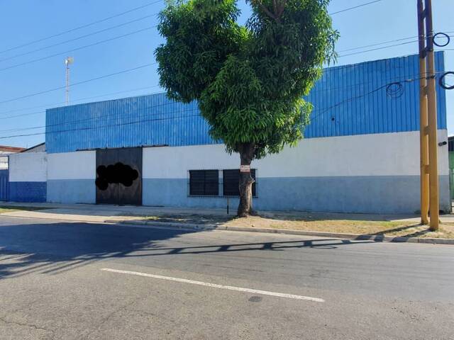 Alquiler en Zona Industrial La Quizanda - Valencia