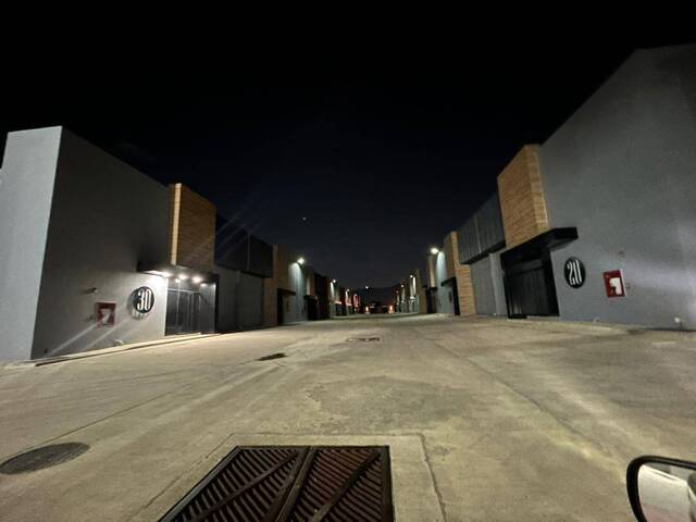 Venta en Zona Industrial Castillito - Valencia