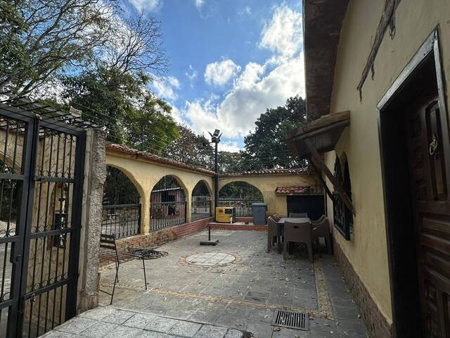 Local / Casa Comercial para Venta en Valencia - 3