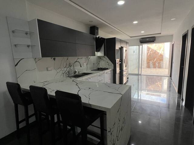 Venta en Valle de Oro - San Diego