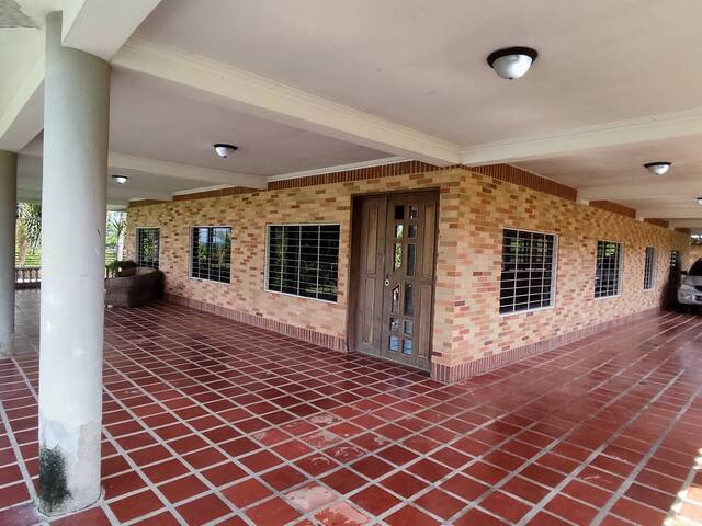 #285181 - Casa para Venta en Tocuyito - G