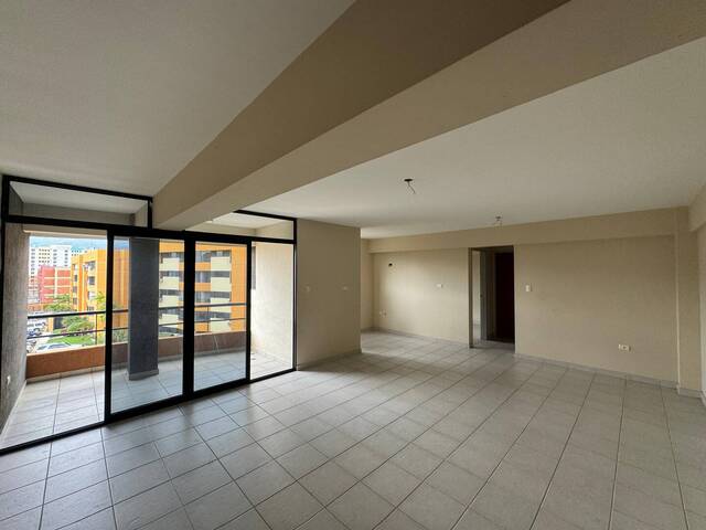 Apartamento para Venta en Naguanagua - 4