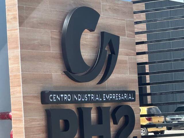 Venta en Zona Industrial Castillito - Valencia