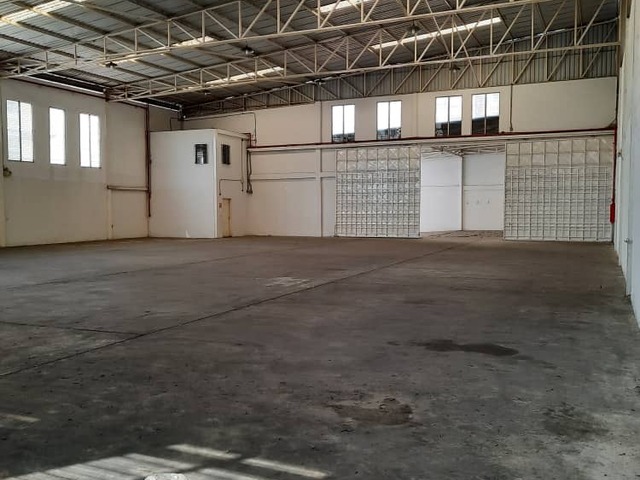 Galpón para Venta en Valencia - 4