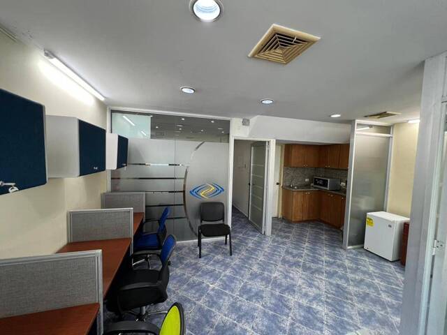 Oficina para Venta en  Naguanagua - 4