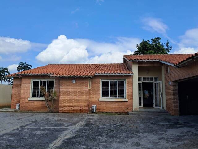 Venta en Colinas de Guataparo - Valencia