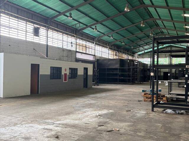 Venta en Los Guayos - Valencia