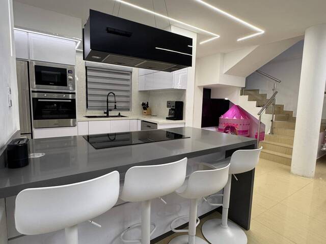 #289930 - Townhouse para Venta en Valencia - G - 2