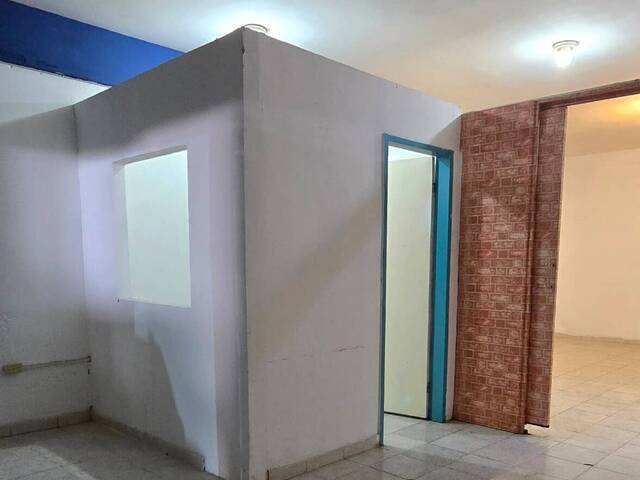 #290977 - Local / Casa Comercial para Alquiler en  Naguanagua - G - 3