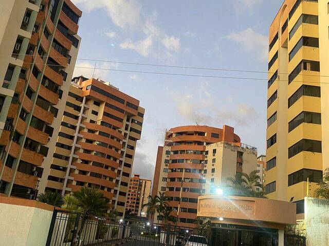 #26927 - Apartamento para Alquiler en Valencia - G - 1