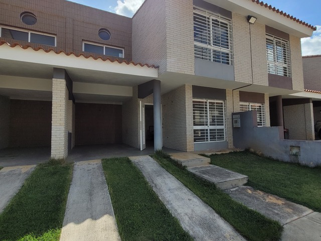 Venta en Cumbres de La Esmeralda - San Diego