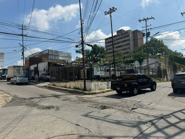 Venta en Avenida Cedeño - Valencia