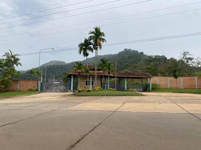 Venta en Colinas de Guataparo - Valencia