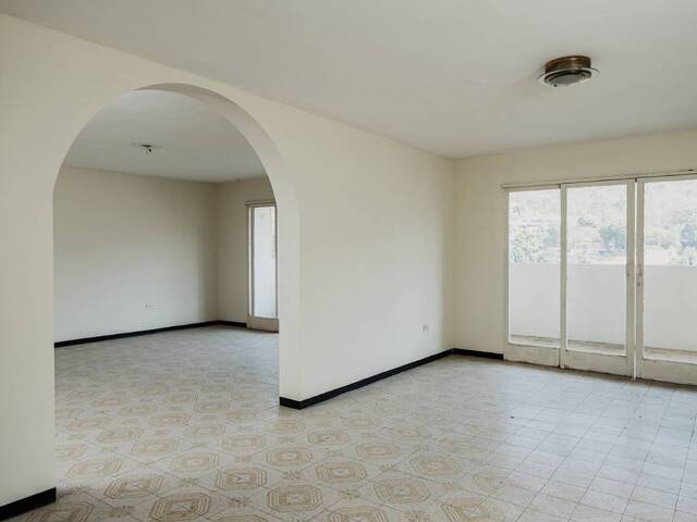 Venta en Lomas del Este - Valencia