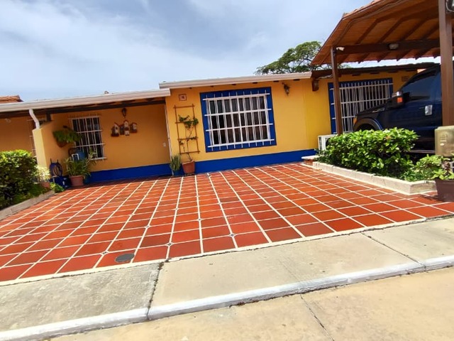 Venta en Valle de Oro - San Diego
