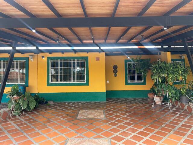 Venta en Valle de Oro - San Diego