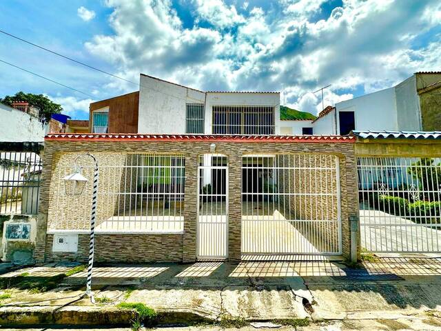 Venta en La Esmeralda - San Diego
