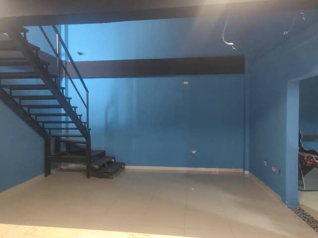 Local / Casa Comercial para Alquiler en Valencia - 4