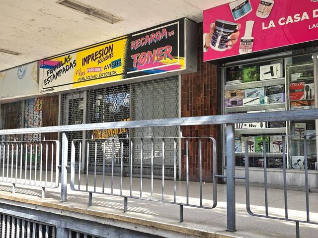 Venta en Avenida Bolivar - Valencia