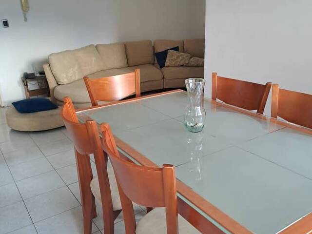 Apartamento para Alquiler en  Naguanagua - 5