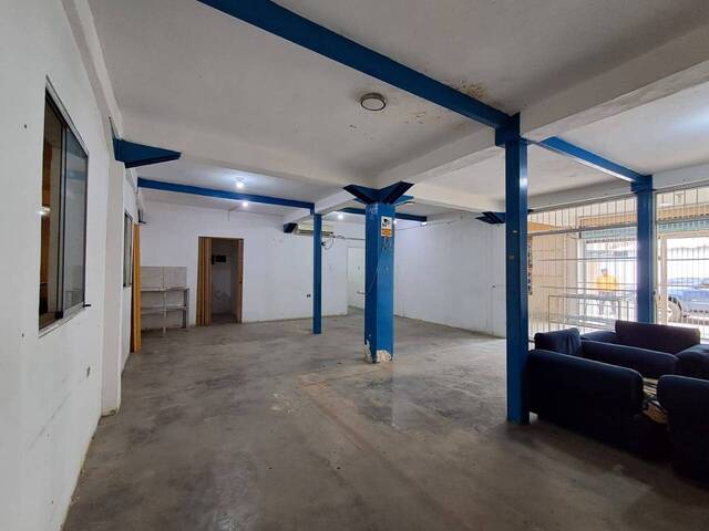 Local / Casa Comercial para Alquiler en Naguanagua - 4